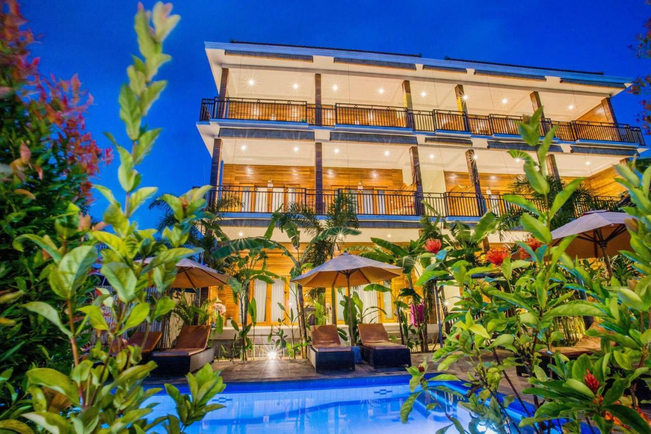 Dinatah Lembongan Villas Extérieur photo